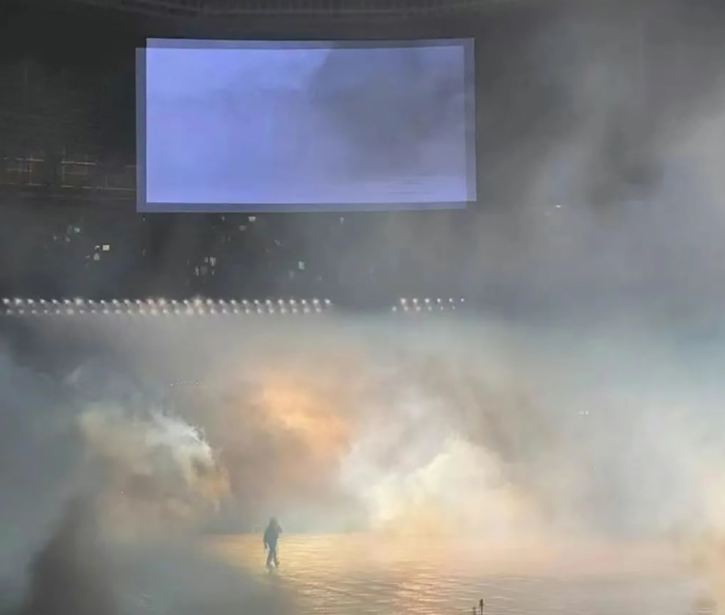 投資1億的侃爺演唱會(huì)