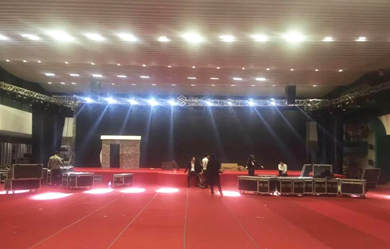 自信自律共享共贏2